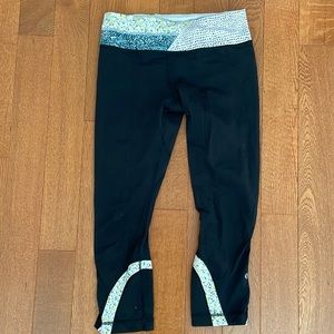 Lululemon size 6 leggings